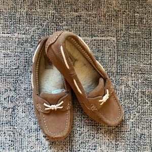 Kids UGG Spinnaker Chestnut Size 3